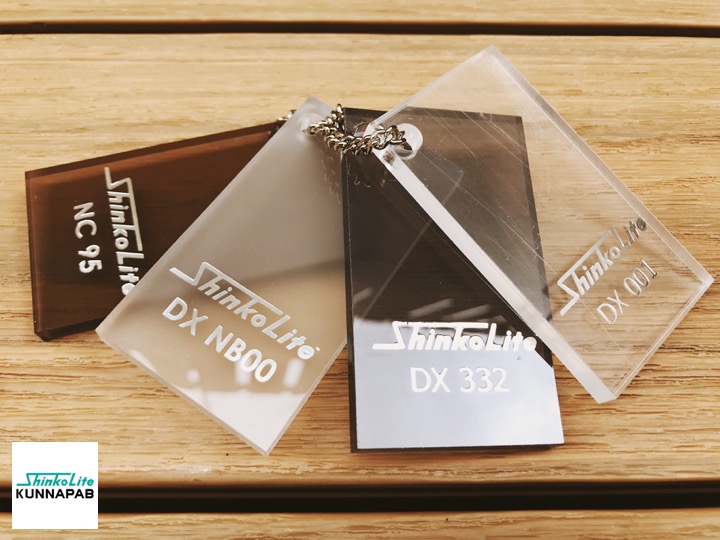 หลังคาโปร่งแสงแผ่นเรียบ แผ่นหลังคาShinkolite แผ่นอะคริลิคใส