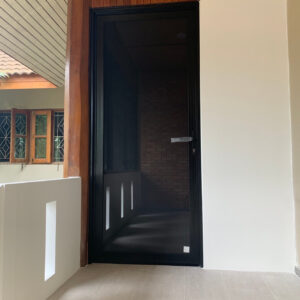 ตัวอย่างงานมุ้งลวดบานเปิด