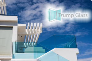 ติดตั้งงานกระจก ราวกันตก ราวกั้น ระเบียงกระจก trump glass